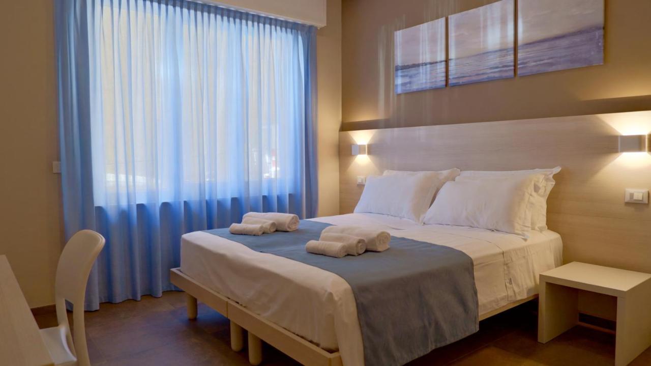 Pianomare Riviera Apartments And Rooms Imperia Zewnętrze zdjęcie