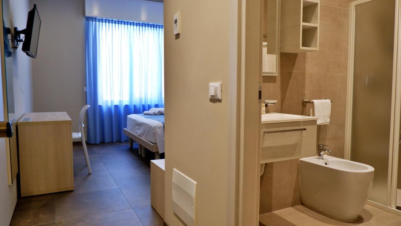 Pianomare Riviera Apartments And Rooms Imperia Zewnętrze zdjęcie