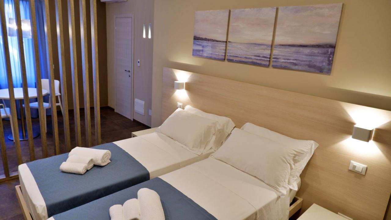 Pianomare Riviera Apartments And Rooms Imperia Zewnętrze zdjęcie