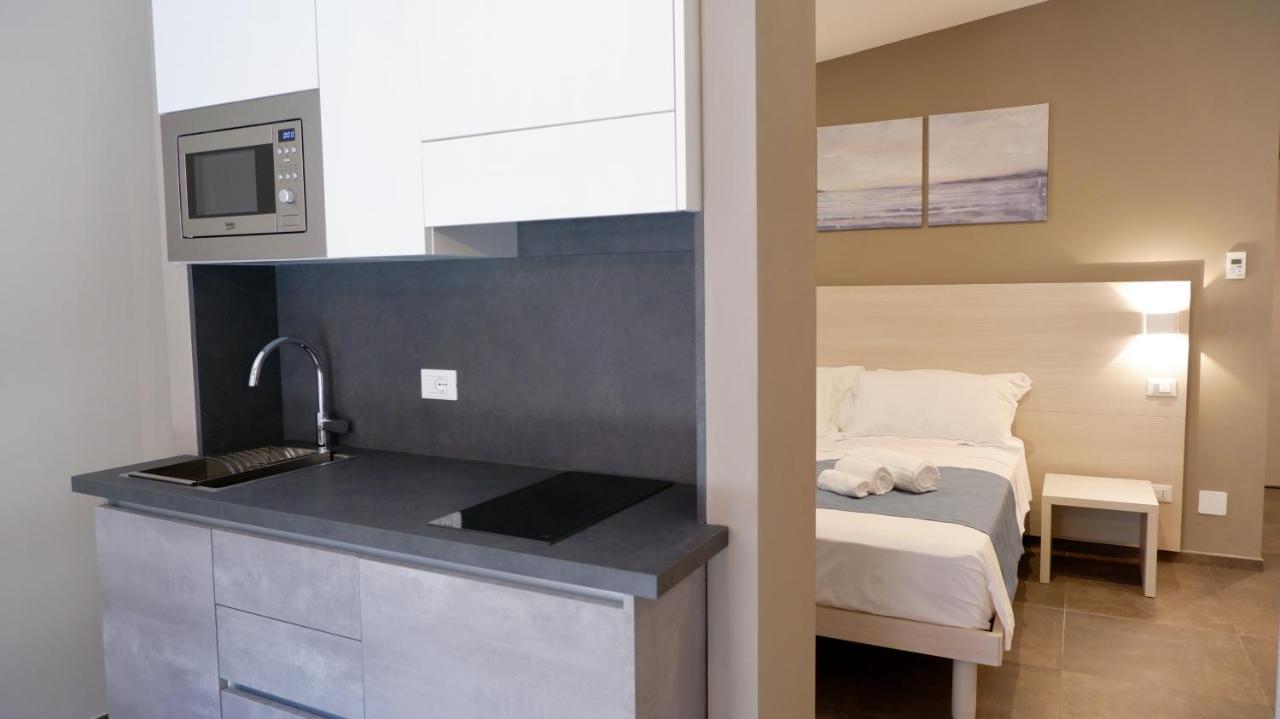 Pianomare Riviera Apartments And Rooms Imperia Zewnętrze zdjęcie