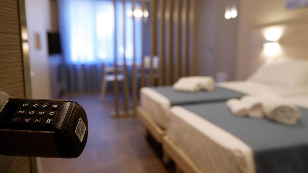 Pianomare Riviera Apartments And Rooms Imperia Zewnętrze zdjęcie