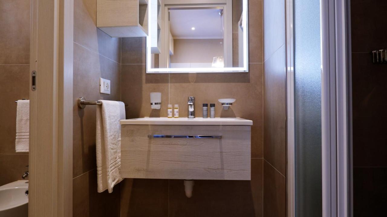 Pianomare Riviera Apartments And Rooms Imperia Zewnętrze zdjęcie
