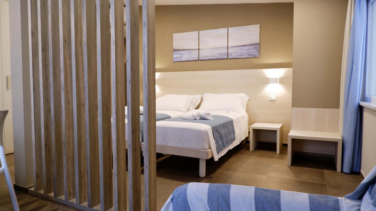 Pianomare Riviera Apartments And Rooms Imperia Zewnętrze zdjęcie
