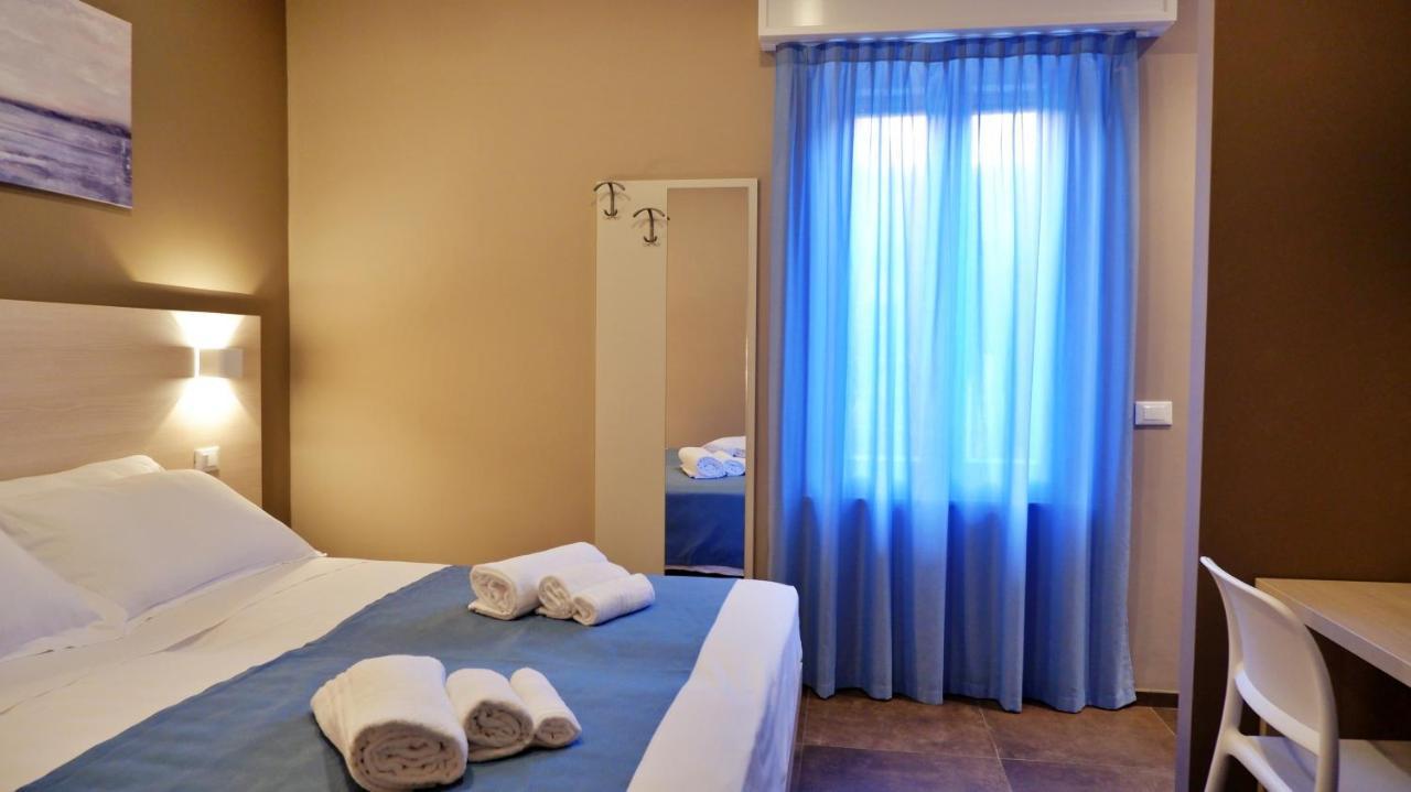 Pianomare Riviera Apartments And Rooms Imperia Zewnętrze zdjęcie
